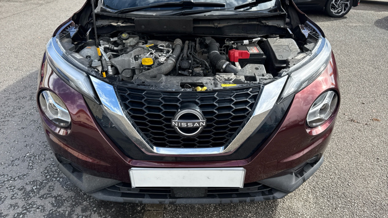 Nissan Juke 1.0 DiG-T 114 N-Connecta 5dr Petrol Hatchback